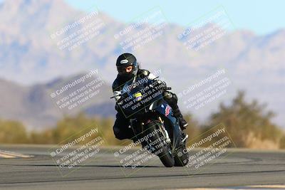 media/Jan-09-2022-SoCal Trackdays (Sun) [[2b1fec8404]]/Turn 14 (10am)/